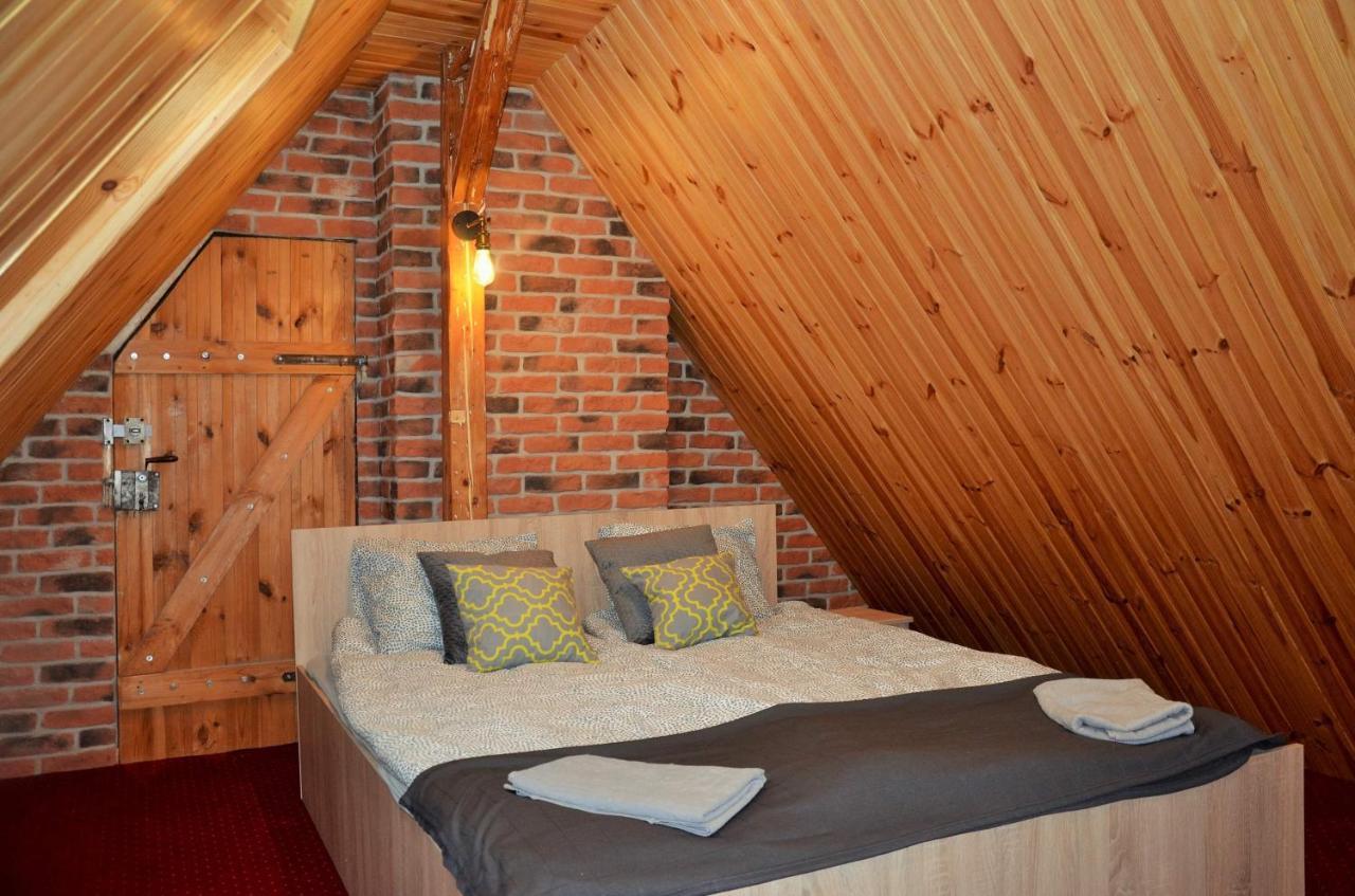 Apartament Przy Skwerku Appartement Szklarska Poręba Buitenkant foto
